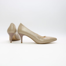 Бежеві туфлі-човники з лаку Арт. 657-1/36