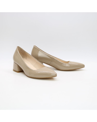 Бежеві лакові туфлі-човники Арт. 457-1/53Ок