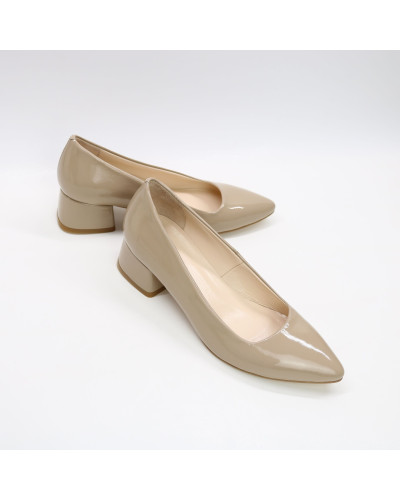 Бежеві лакові туфлі-човники Арт. 457-1/53Ок