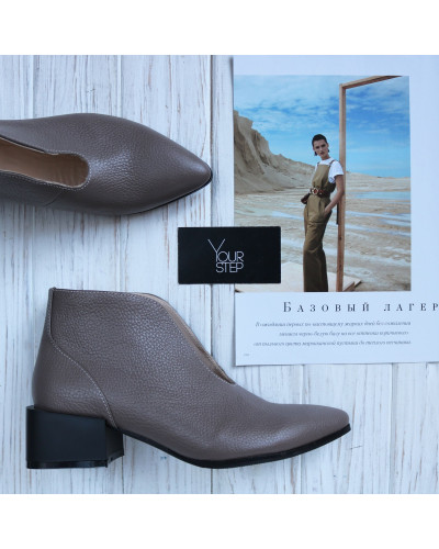 Ботильоны из кожи флотар цвета какао  Арт. 457-8/56