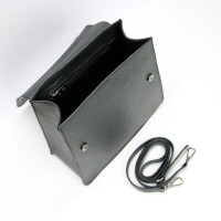 Шкіряна сумка чорного кольору Арт. YS-1001