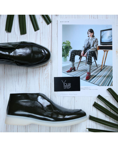 Лакові високі лофери в кольорі хакі на світлій підошві Арт. 156-4