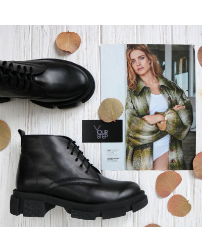 Чорні шкіряні черевики Арт. 12-20/21074