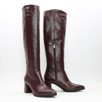 Класичні чоботи зі шкіри на підборах Арт. 657-14/47Ок