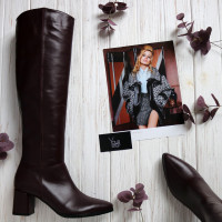 Класичні чоботи зі шкіри на підборах Арт. 657-14/47Ок