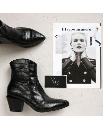 Козаки із чорної шкіри під рептилію Арт. 657-11/57