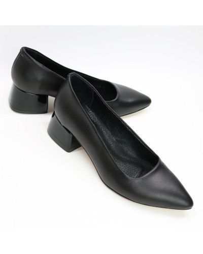 Чорні туфлі-човники з натуральної шкіри Арт. 457-1/53Ок