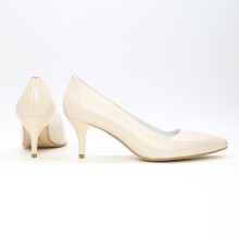 Бежеві лакові туфлі-човники Арт. 657-1/36