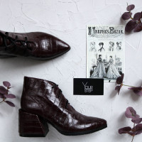 Ботильоны из бордовой кожи под рептилию Арт. 657-10/6062Ок