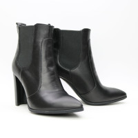 Ботинки из черной кожи на каблуке Арт. 35-14/32