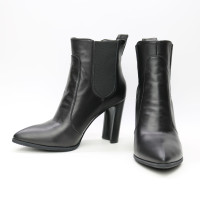 Ботинки из черной кожи на каблуке Арт. 35-14/32