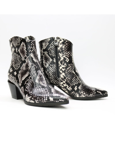 Козаки з нубуку під рептилію Арт. 657-11/57