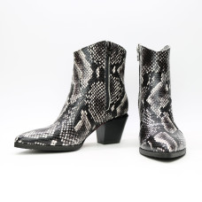 Козаки з нубуку під рептилію Арт. 657-11/57