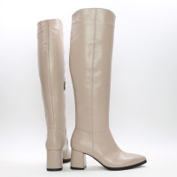 Класичні бежеві чоботи на підборах Арт. 657-14/47Ок