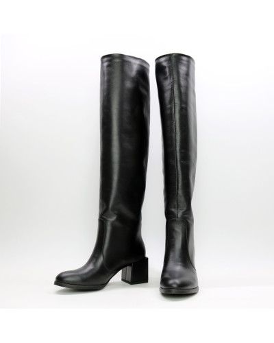 Класичні чоботи із чорної шкіри Арт.605-12/5501Ок