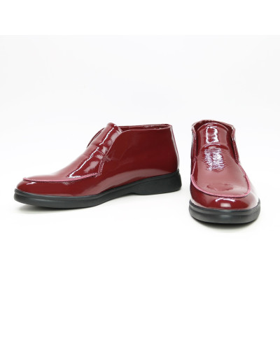 Лакові високі лофери в бордовому кольорі на чорній підошві Арт. 156-4