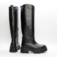 Чорні високі чоботи Арт.12-33/258