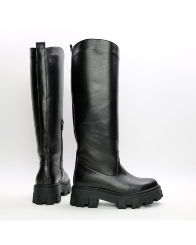 Чорні високі чоботи Арт.12-33/258