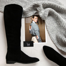 Високі чоботи із чорної замші Арт. 104-5