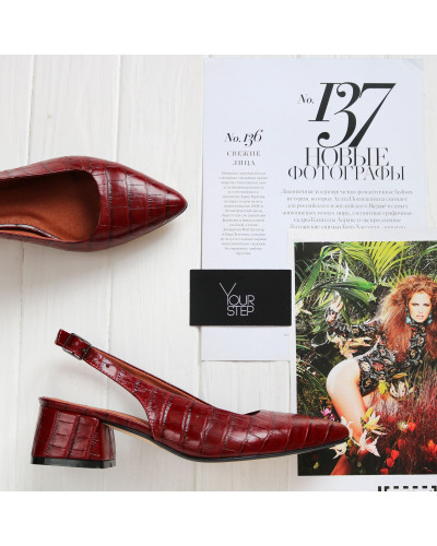 Слінгбеки з червоної шкіри під рептилію Арт. 457-3/53Ок