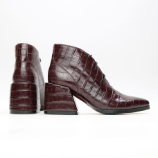 Ботильоны из бордовой кожи под рептилию Арт. 657-10/6062Ок