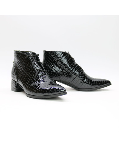Ботильоны из лаковой кожи черного цвета под рептилию Арт. 457-7/53Ок 