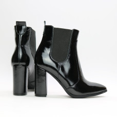 Ботинки из черного наплака на каблуке Арт. 35-14/44Ок
