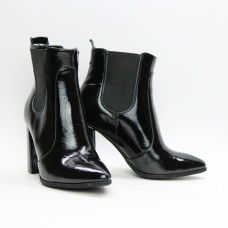 Ботинки из черного наплака на каблуке Арт. 35-14/44Ок
