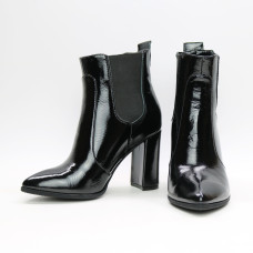Ботинки из черного наплака на каблуке Арт. 35-14/44Ок