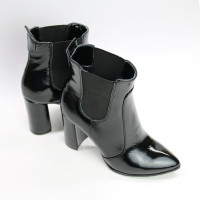 Ботинки из черного наплака на каблуке Арт. 35-14/44Ок