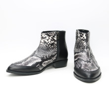 Ботинки из черной кожи и нубука бежево-черного цвета под питон с острым носиком Арт. 104-2