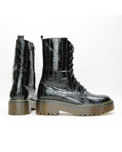 Черевики із чорної шкіри під рептилію Арт. 12-30/22б/ф