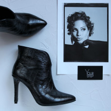 Ботинки из черной кожи под рептилию на шпильке Арт. 35-15/60Kr