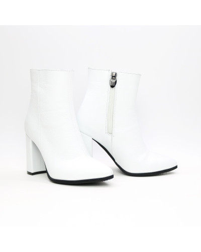 Ботинки на обтяжном каблуке из белой кожи флотар Арт. 35-10/44Ок