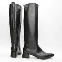 Класичні чоботи із чорної шкіри Арт. 457-9/53Ок