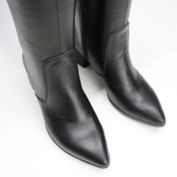 Класичні чоботи із чорної шкіри Арт. 457-9/53Ок
