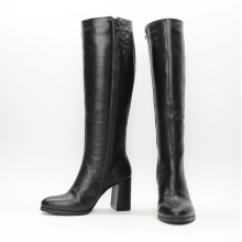 Чорні шкіряні чоботи Арт. 52-1Ok