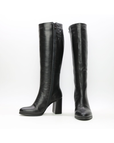 Чорні шкіряні чоботи Арт. 52-1Ok