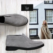 Серые высокие замшевые лоферы на черной подошве Арт. 156-4