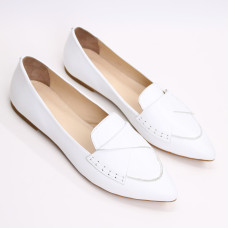 Білі шкіряні балетки з гострим носком — легкість і витонченість (Арт. 17‑11)