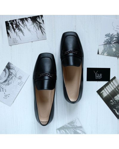 Чорні лофери з квадратним носом Арт. 072-4-3827