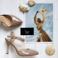 Босоножки на шпильке из бежевой кожи под рептилию Арт. 35-6/65