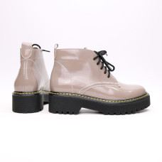 Бежеві лакові черевики Арт. 12-20/22