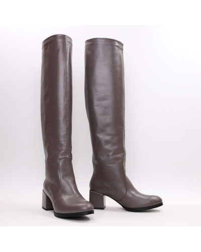 Класичні чоботи зі шкіри Арт.605-12/5501Ок