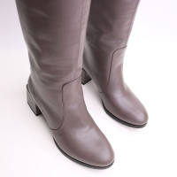 Класичні чоботи зі шкіри Арт.605-12/5501Ок