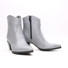 Казаки из серой кожи – Арт. 657-11/57