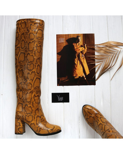 Лакові чобітки з принтом Арт. 52-6Ок