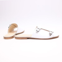 Шльопанці з білої шкіри з регульовою повнотою Арт. 10-11/112