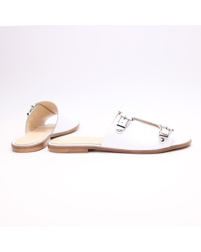 Шльопанці з білої шкіри з регульовою повнотою Арт. 10-11/112