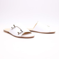 Шльопанці з білої шкіри з регульовою повнотою Арт. 10-11/112